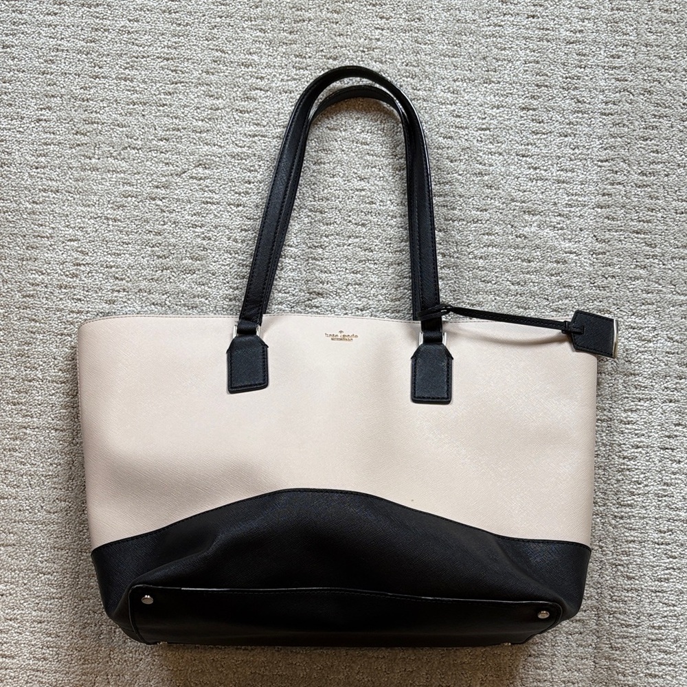Kate Spade Cameron Street Medium Harmony—Elegant Black and Cream Tote Bag